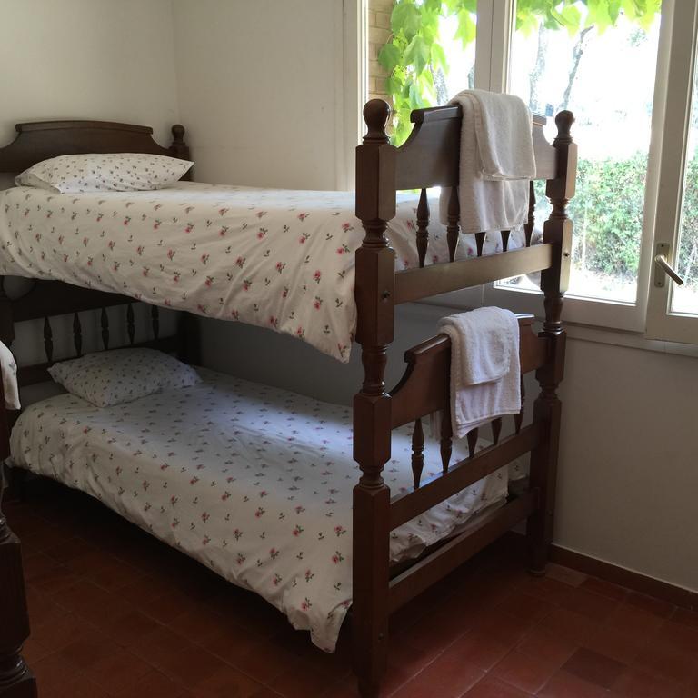 圣塔克里斯蒂纳阿鲁 Residential Horse Club Costa Brava旅舍 外观 照片
